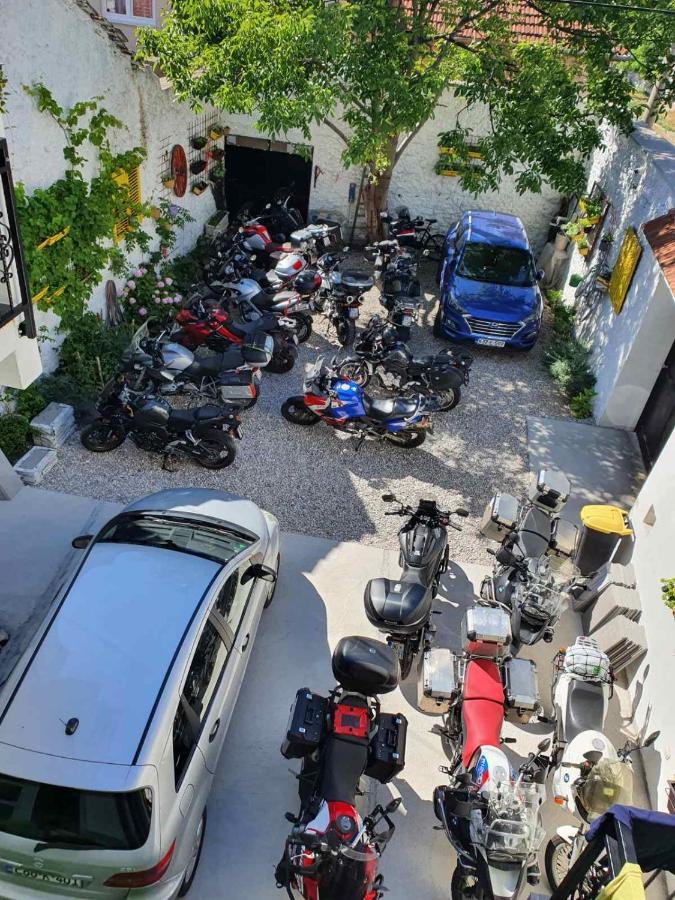 Family Apartment Near Old Town Mostar Esterno foto